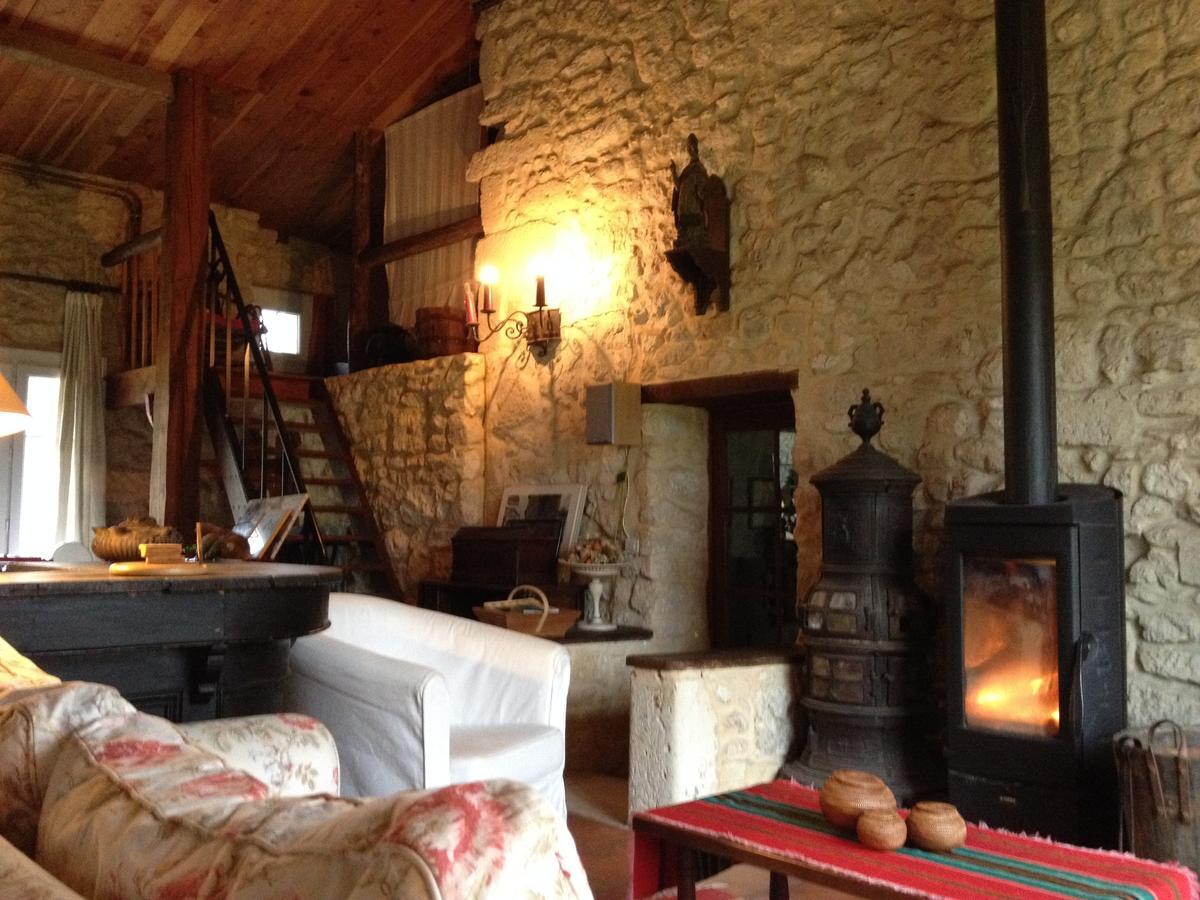 La Maison De Papassus Bed & Breakfast Montpeyroux  Ngoại thất bức ảnh